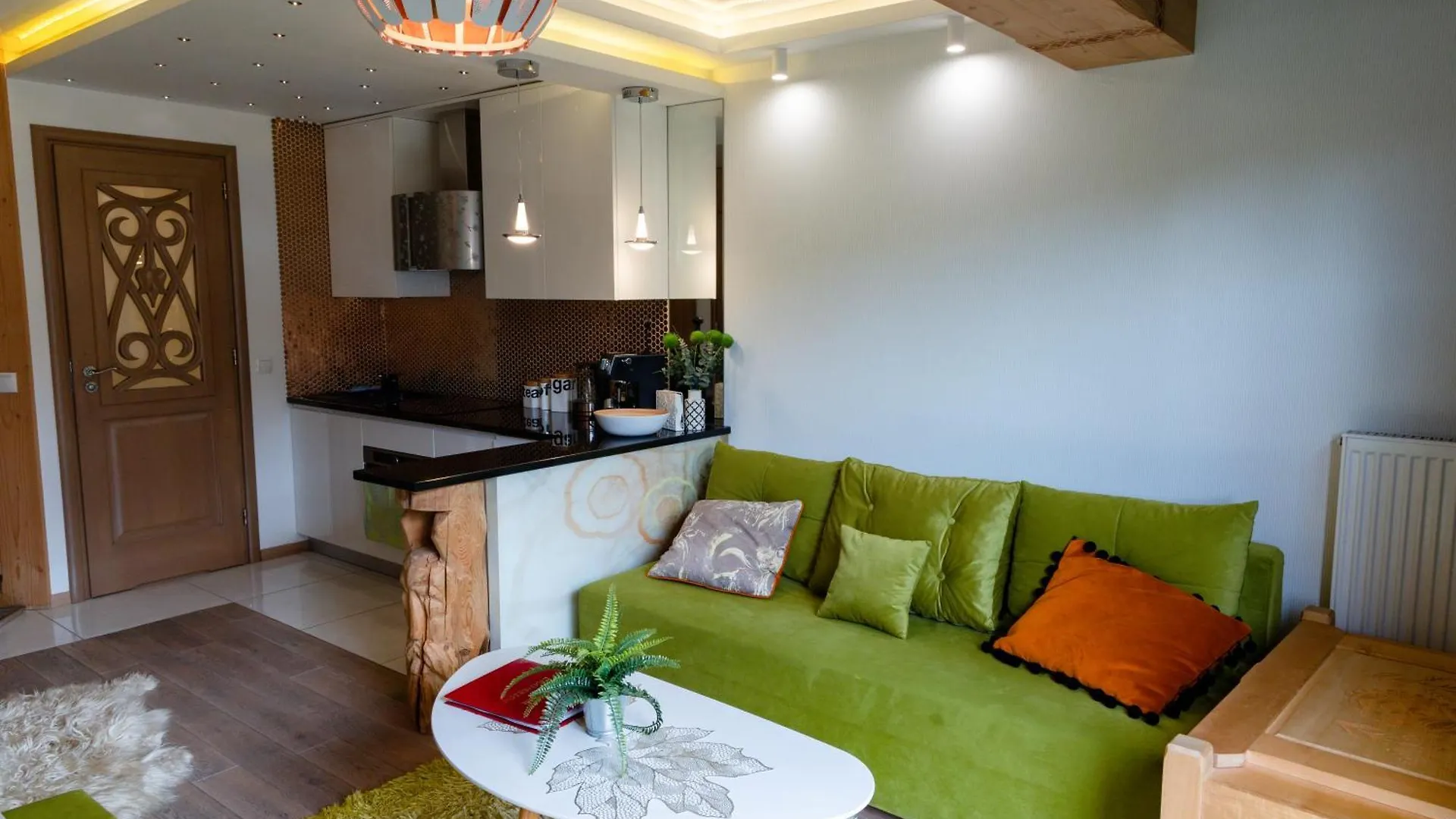 Polana Szymoszkowa Ski Resort - Chamerion Apartments زاكوباني 0*,  بولندا